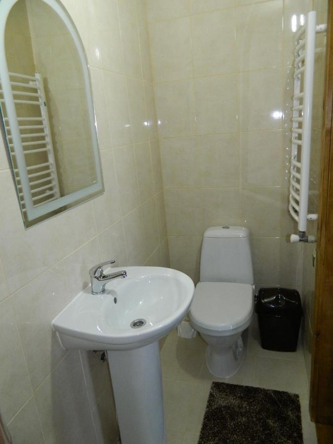 У Павла Hotel Yablunytsia Buitenkant foto